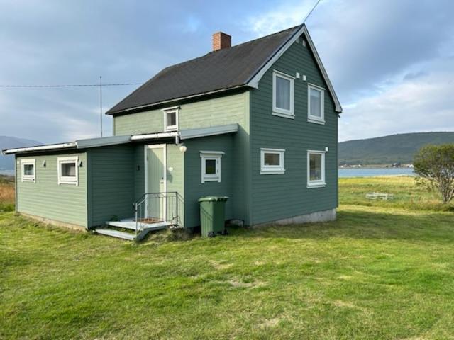 Villa Hos Laura & Valdemar Nord-Lenangen Exterior foto